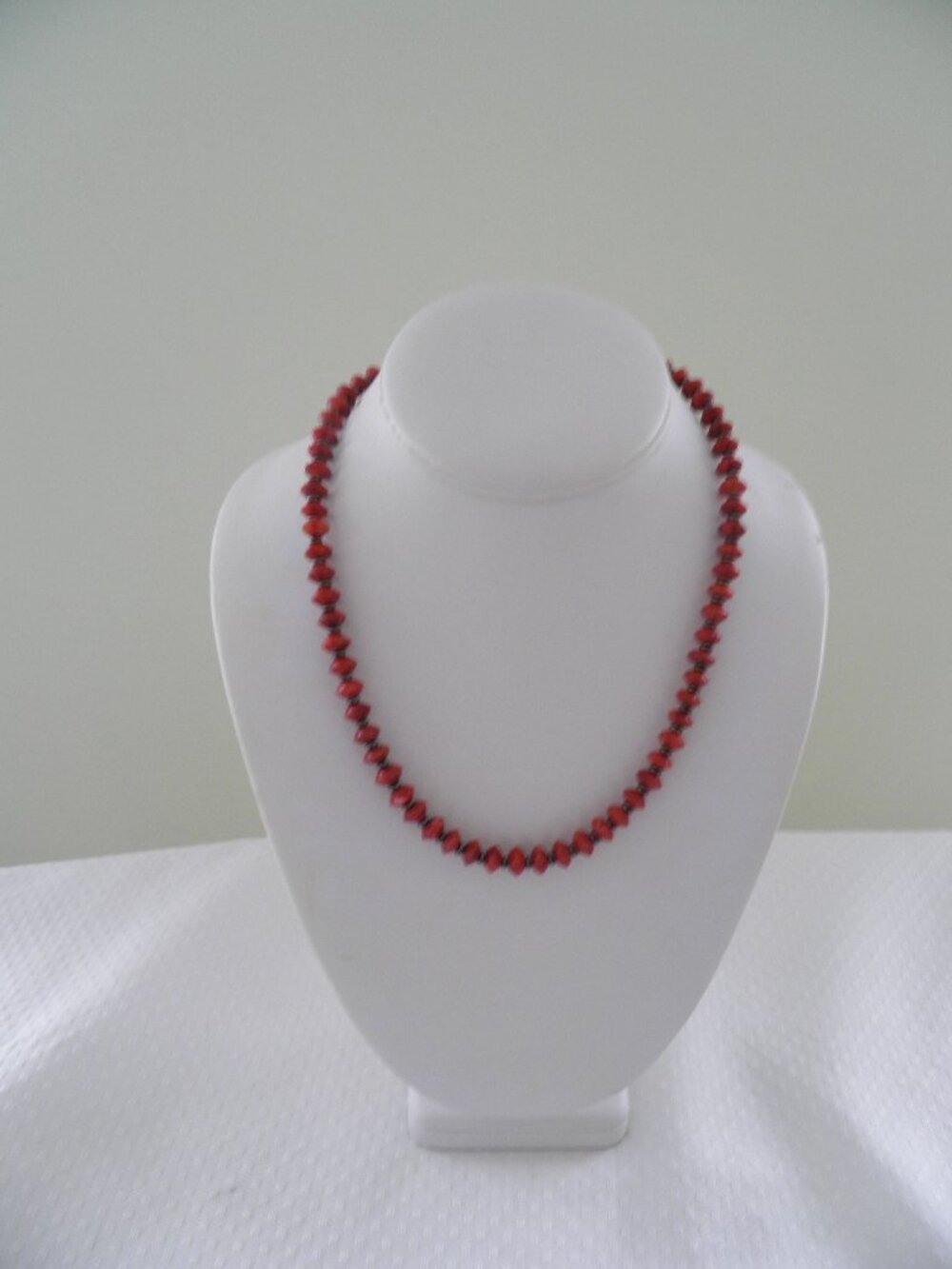 Coral and Hematite Neckale 18' long